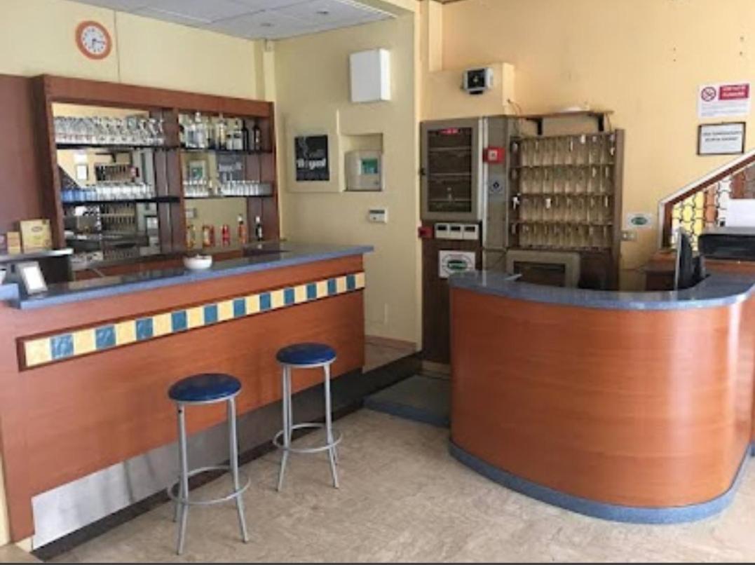 Hotel Sabbia D'Oro Римини Екстериор снимка